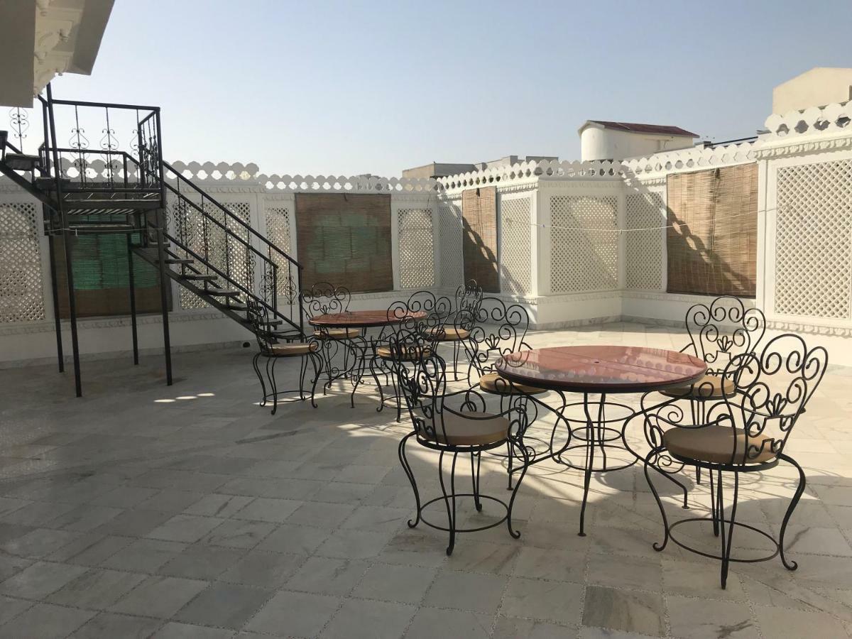 Royal Heritage Villa Udaipur Exterior photo